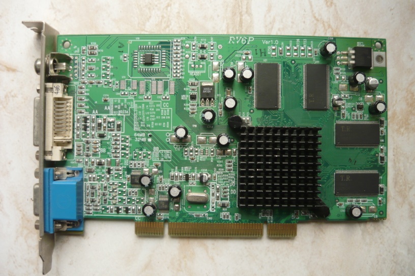 ATi Radeon 7000 64MB PCI